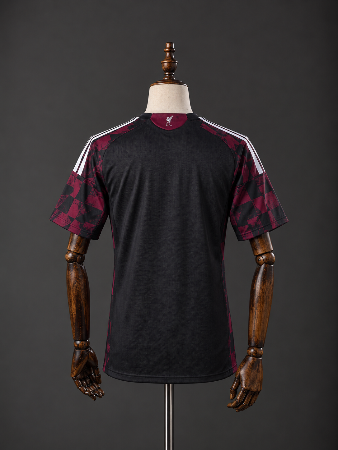 Liverpool 26/27 3rd Kit