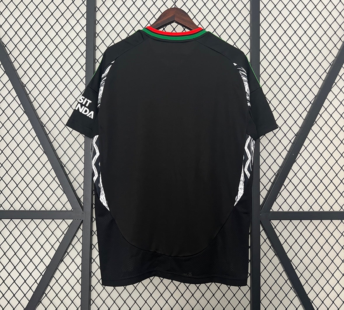 Arsenal 24/25 Away Kit