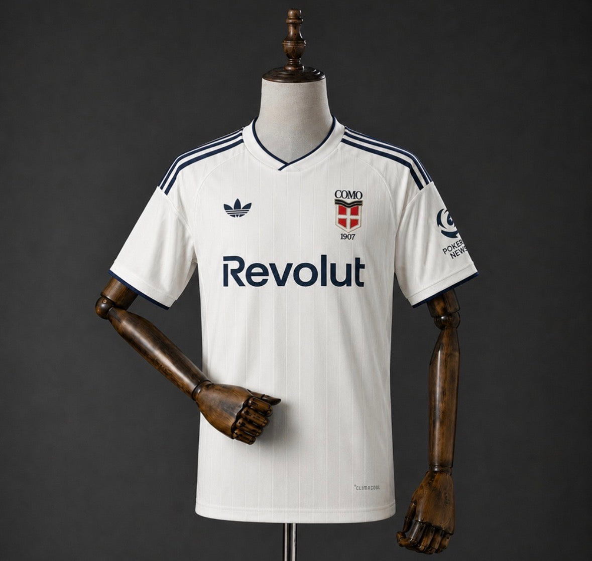 Como 26/27 Away Kit