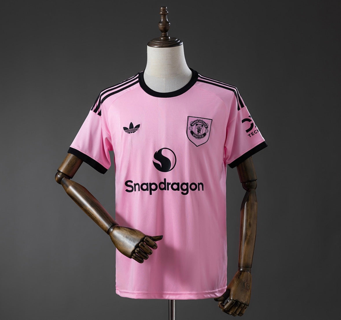 Manchester United 25/26 GK 3rd Kit