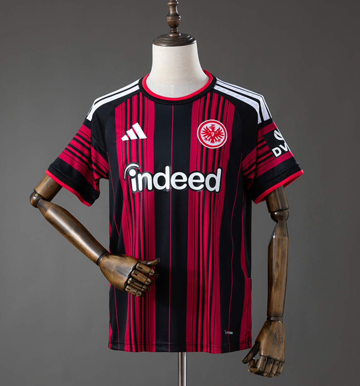 Frankfurt 26/27 Home Kit