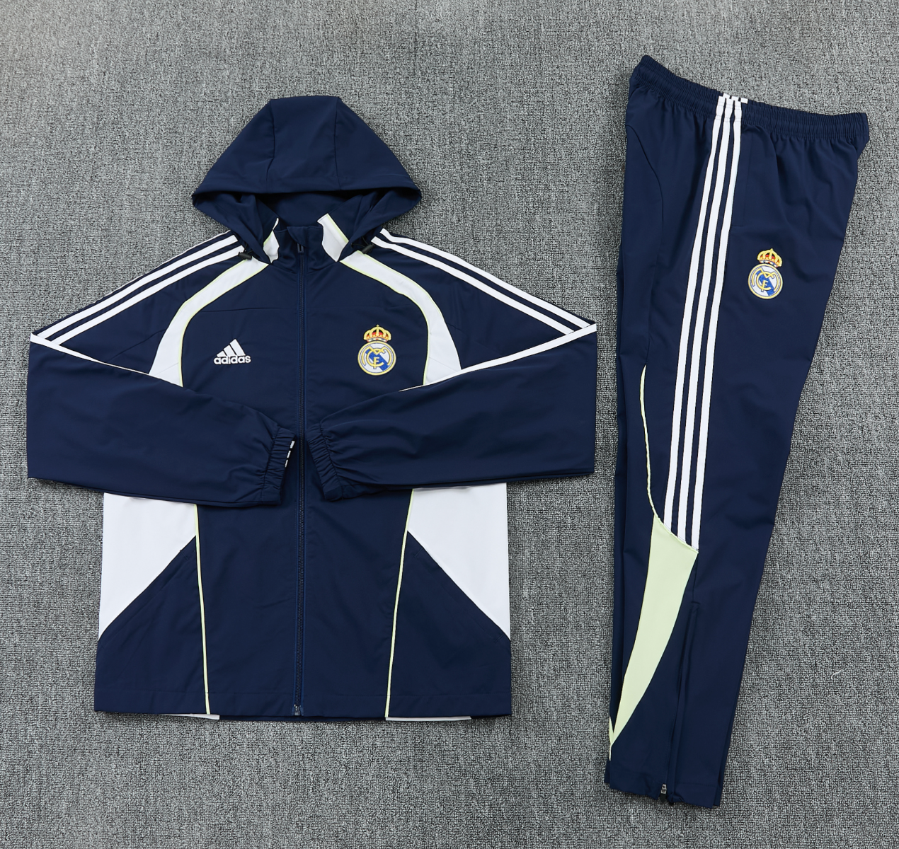 Real Madrid Windbreaker 2026 Tracksuit