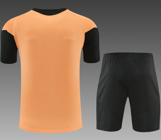 Arsenal 26/27 Short Sleeve Tracksuit – Orange/Black