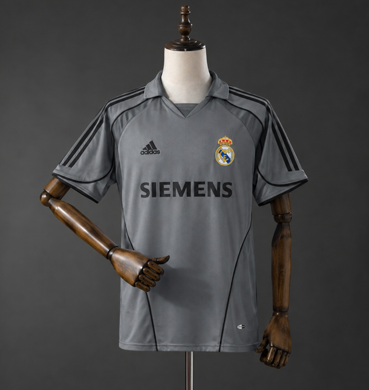Real Madrid 05/06 3rd Kit
