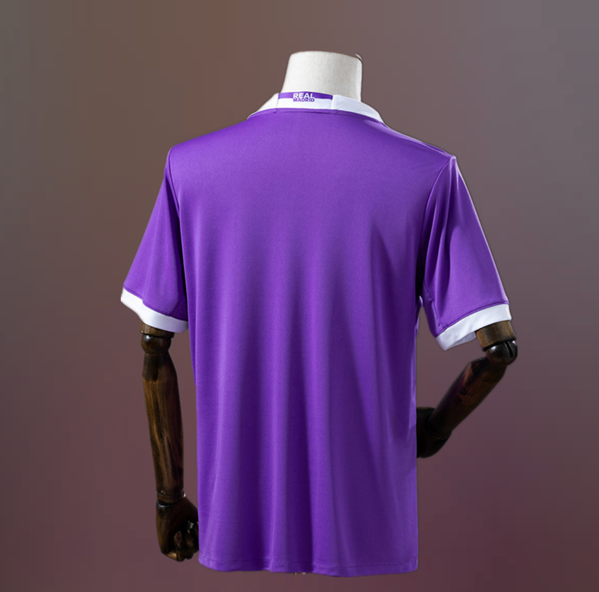 Real Madrid 16/17 Away Kit