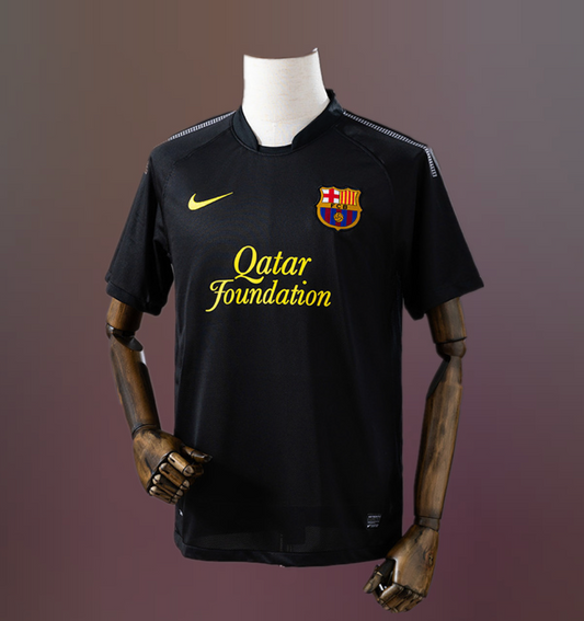 Barcelona 11/12 Away Kit